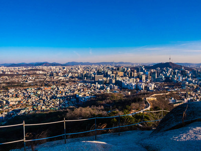 韩国首尔市美丽的建筑建筑城市景观和塔楼