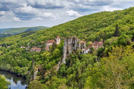 圣西尔克拉波皮与岩石的看法，法国