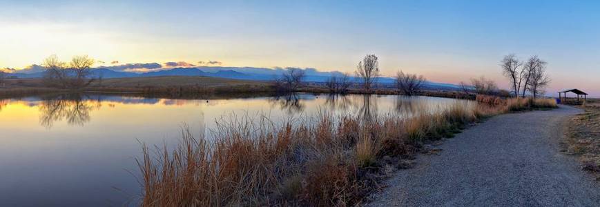 s Pond walking path, Reflecting Sunset in Broomfield Colorado su