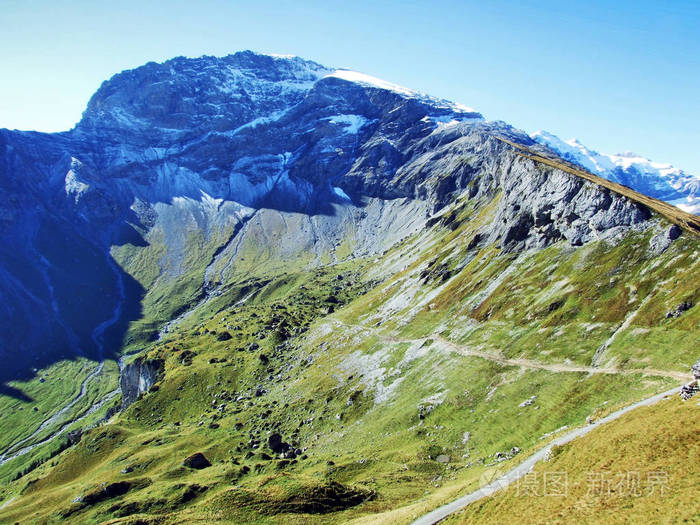 州之间上的阿尔卑斯山的宝石山照片-正版商用图片16q7vy-摄图新视界