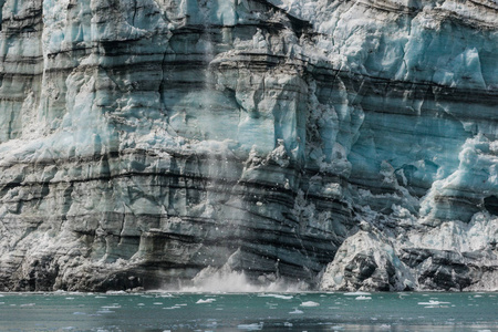 阿拉斯加冰川湾国家公园的Margerie冰川