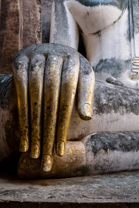 泰国苏合台历史公园的古佛像瓦寺