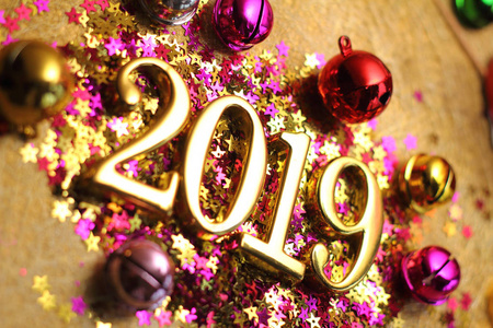 2019金号文字及装饰.. 新年是阳历中的第一天。
