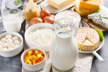 奶酪和酸奶油图片