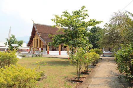 老挝舒适的佛教寺院