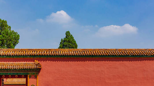 北京紫禁城蓝天紫禁城红墙黄屋瓦的中国传统建筑观