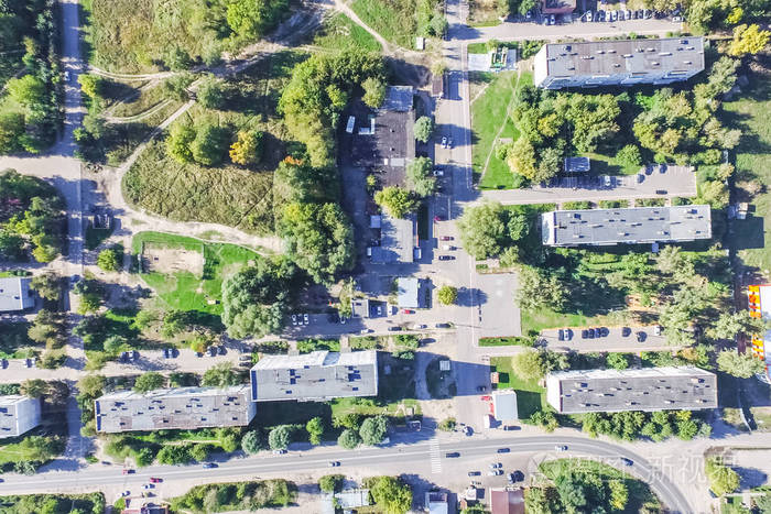 莫斯科城市的俯视建筑物和道路以及该城市的其他基础设施.