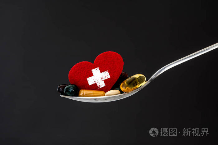 老年心脏病吃什么药_心脏药病老年吃什么好_老年人治心脏病的药哪个效果好