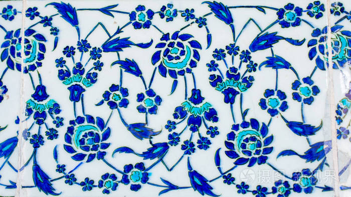 奥斯曼古手工土耳其瓷砖与花卉图案