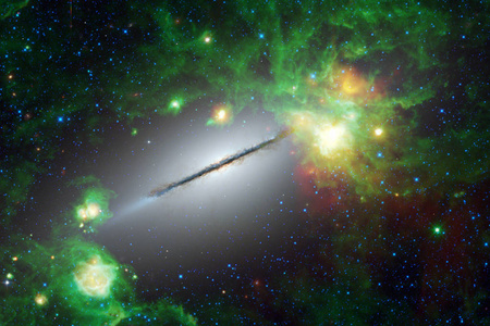 美丽的星系背景与星云星尘和明亮的恒星。 这幅图像的元素由美国宇航局提供。