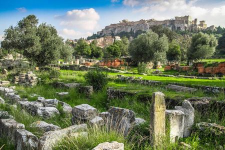 雅典美丽的城市景观。 雅典老镇和雅典卫城帕台农神庙和古老的废墟。