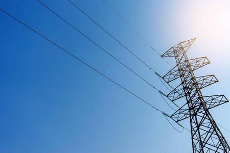 城市电线杆图片