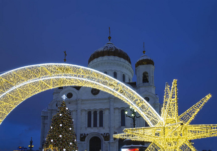 圣诞节新年假期在莫斯科装饰晚上俄罗斯靠近基督救世主大教堂