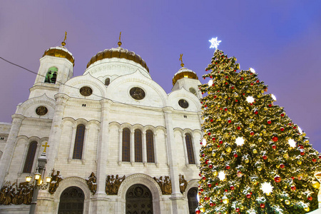 圣诞节新年假期在莫斯科装饰晚上俄罗斯靠近基督救世主大教堂