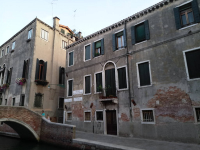 威尼斯日的老房子