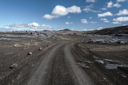 在冰岛中央高地vatnajokull国家公园以北的奥杜勒里德路910号穿越奥达拉洪沙漠