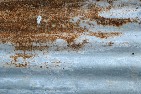 闪亮的白色锌金属片纹理,抽象背景老锌生锈,锌腐烂,镀锌铁板生锈,金属