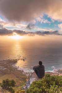 s head mountain in Cape Town with a beautiful sunset view