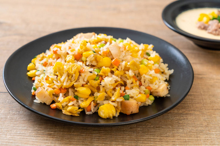 自制鸡肉炒饭照片