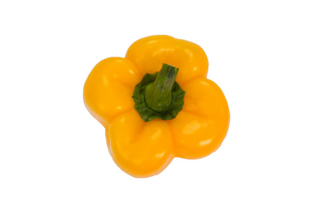 白色背景上分离的黄色甜椒。上景。新鲜蔬菜