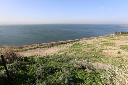 以色列东北部的一个淡水湖基奈雷特湖岸