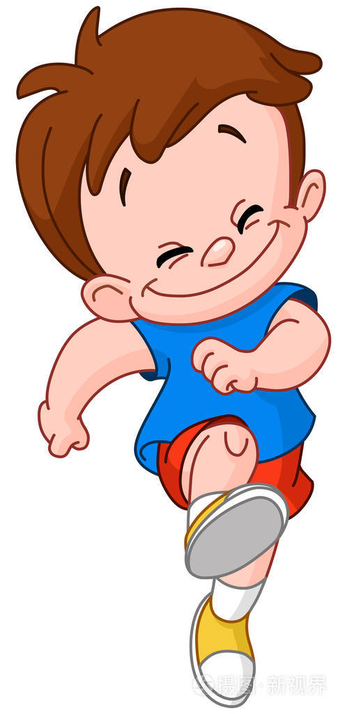 快乐的小男孩在跳绳中奔跑