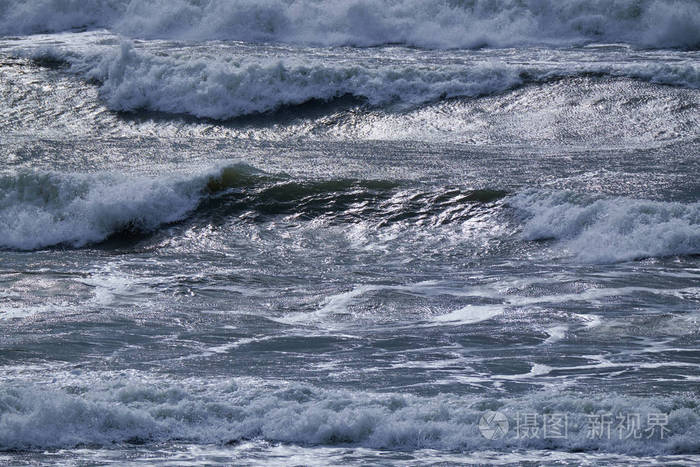 意大利西西里海峡冬季粗糙的地中海