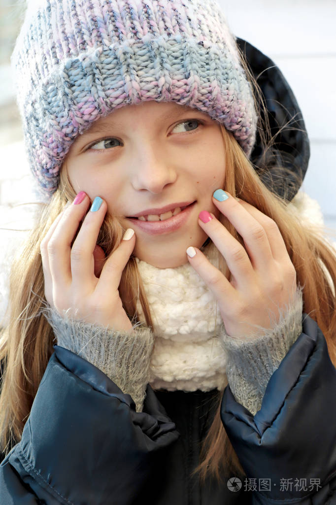 s pastel manicure with pink blue nail Polish.Nail art.