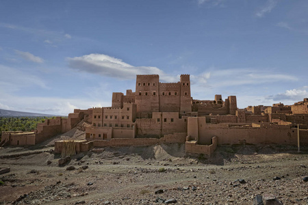 在Agdz和Zagora Morocco之间的N9点，KasbahOuladOthmane