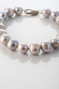 s bracelet from raw pearls