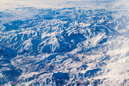 伊朗西北部雪山的鸟瞰图图片