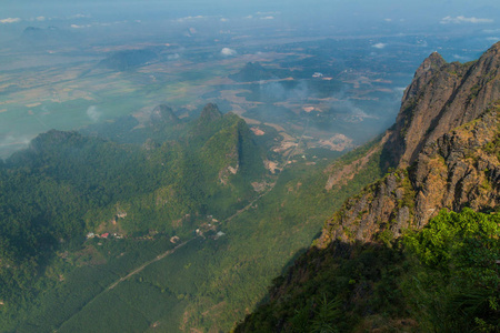 缅甸HPA附近的Zwegabin山