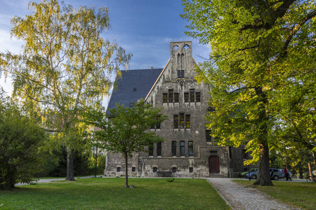 一座古老的天主教修道院，现在住着普福塔内部。 旅游地点萨克森安哈尔特德国。