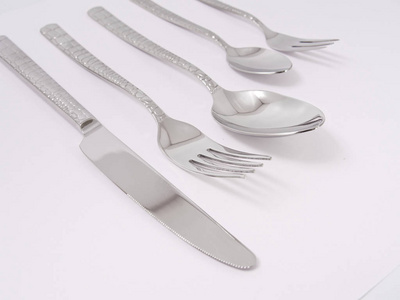 餐具用叉刀和勺子隔离