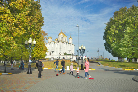 俄罗斯弗拉基米尔2018年10月7日 弗拉基米尔市历史中心的假设教堂