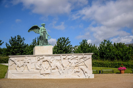 Sfartsmonumentet的雕塑，丹麦商人海军海员在第一次世界大战期间在海上丧生的海洋纪念碑，丹麦哥本哈根