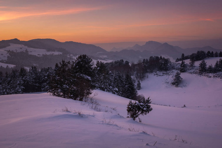 斯洛伐克冬季的皮尼尼山