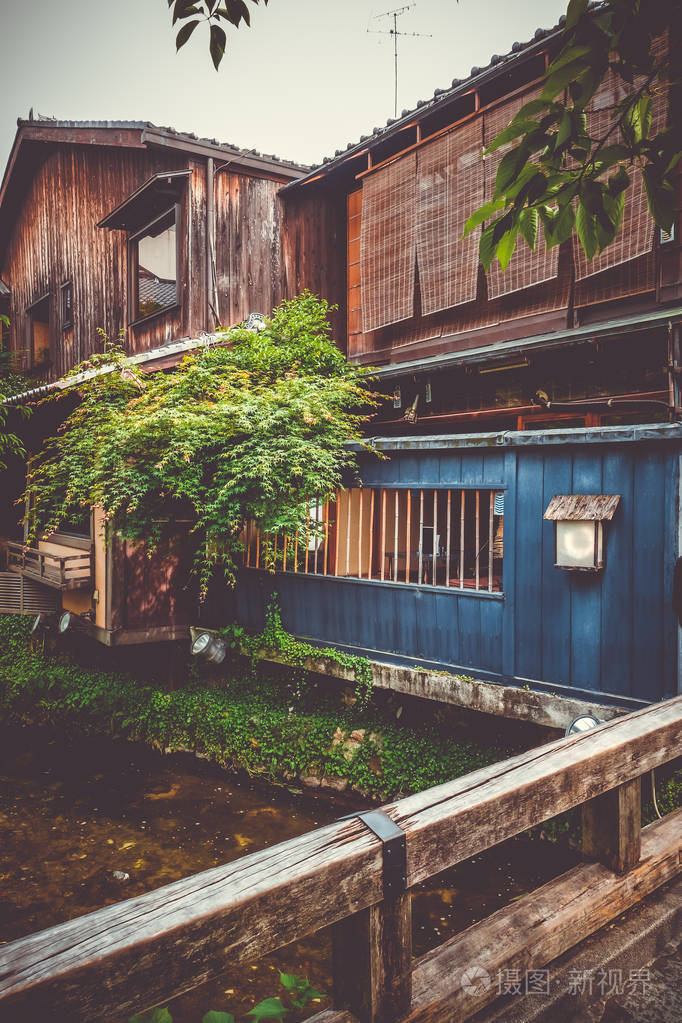 日本京都吉翁区白川江传统日本民居