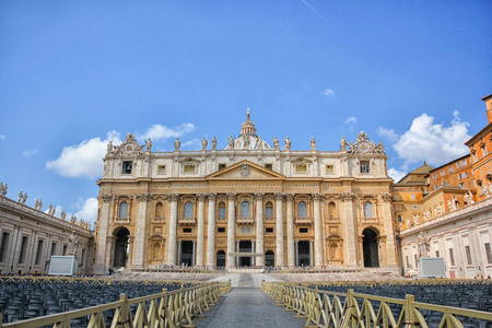 s Basilica, St. Peter39