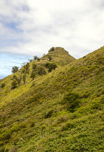 在特内里费的阿纳加山，阴天