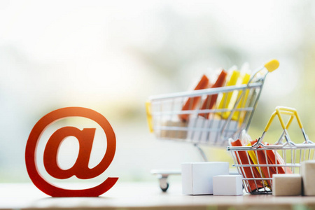 商业主题互联网在线购物和送货背景概念。