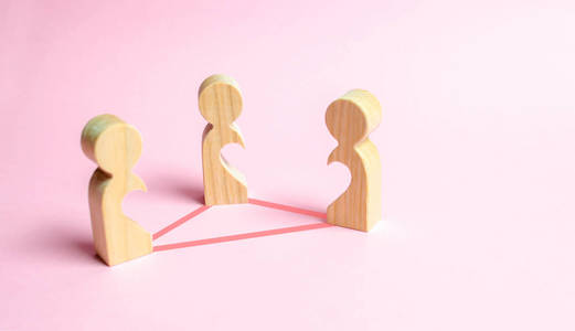 三角恋概念. 不被承认的爱情关系对抗的情人.照片