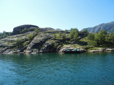 夏天挪威峡湾和山脉。莱塞福德，罗加兰挪威。