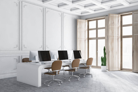 豪华开放空间办公室角落，白色墙壁，灰色六角形图案，地板，未来派长白色桌子，电脑，棕色椅子和窗户与百叶窗。 3D渲染