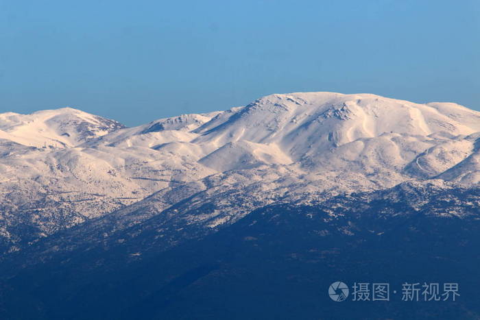 赫尔蒙山是以色列最高的山峰也是你唯一可以进行冬季运动的地方