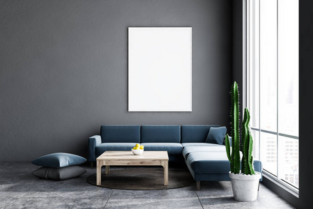 极简主义客厅内部有灰色墙壁瓷砖地板深蓝色沙发站在木制咖啡桌和垂直海报附近。 3D渲染模拟