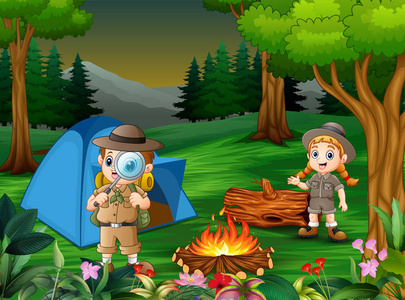 在森林里露营的儿童卡通图片