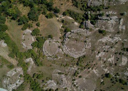 罗马尼亚多布罗吉的壮观岩层