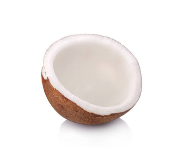 在白色背景上分离的椰子
