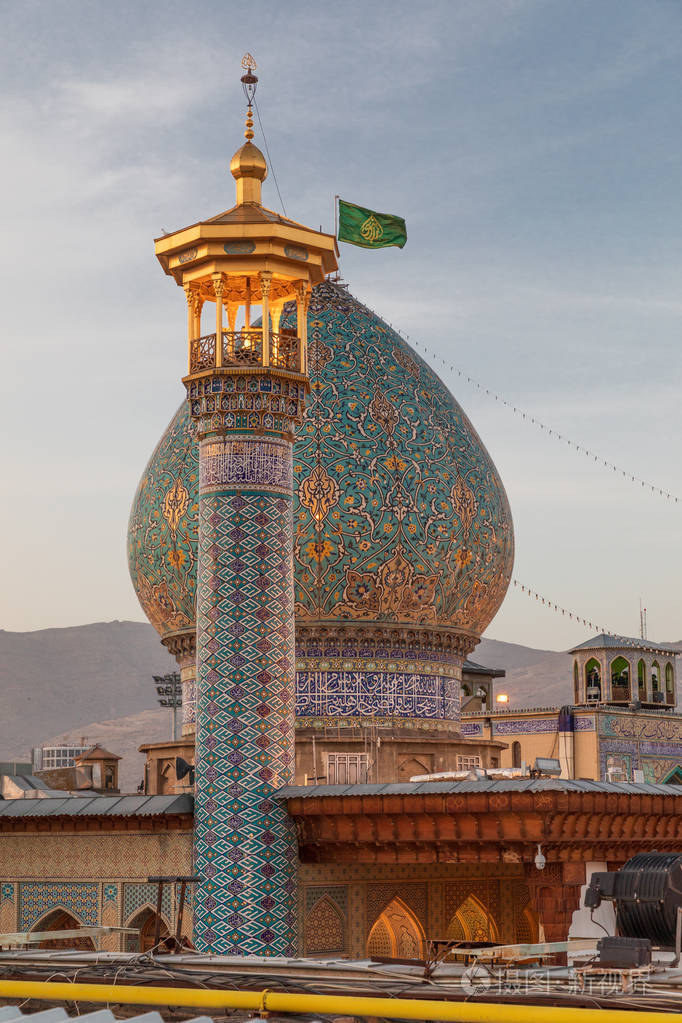 希拉兹. 沙赫·切拉格圣地和朝圣地. 丧葬纪念碑和清真寺建筑群.